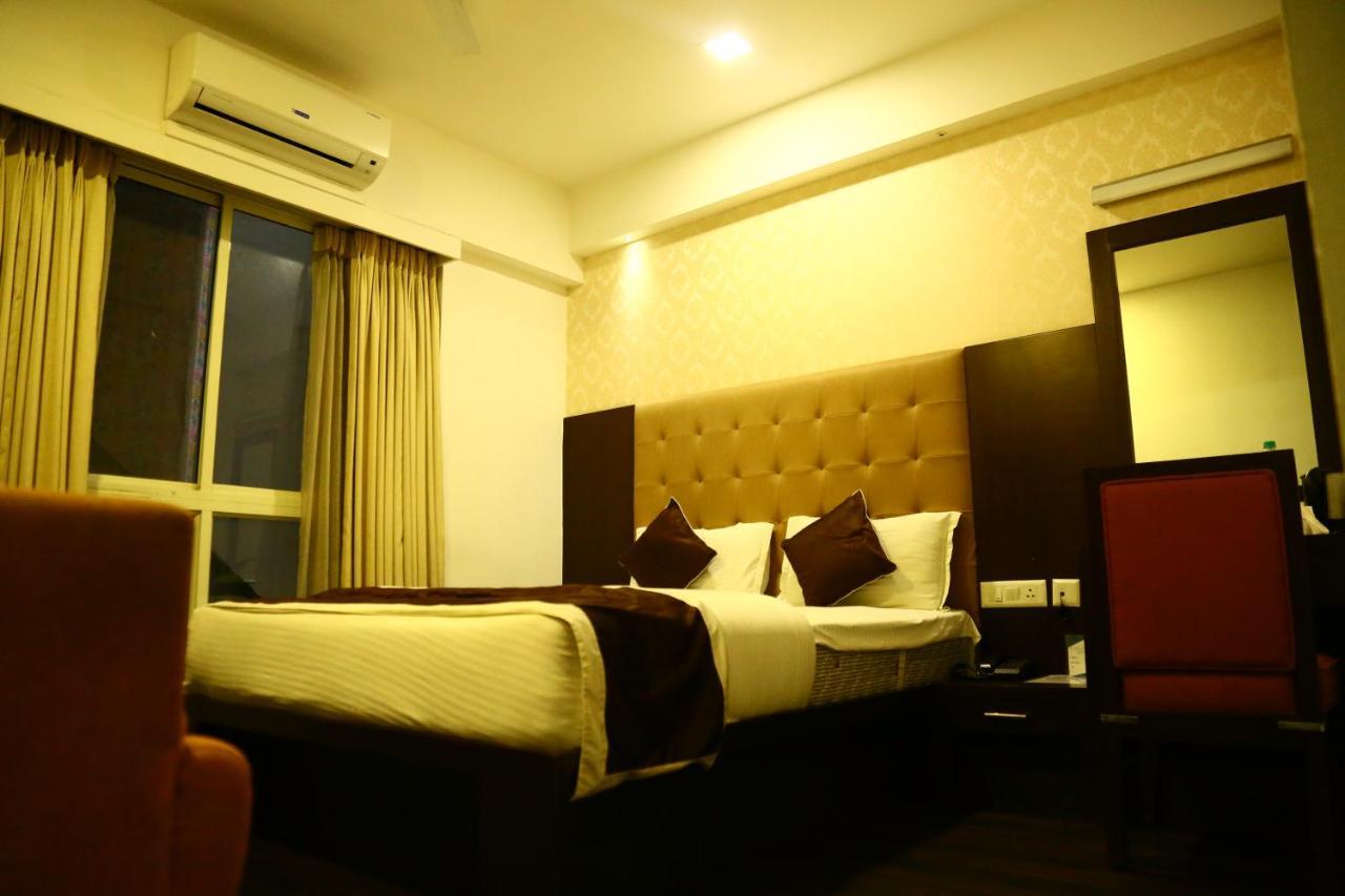 Comfy Business Hotel Bangalore Extérieur photo